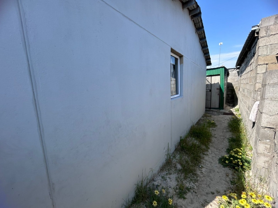 2 Bedroom Property for Sale in Delft Western Cape